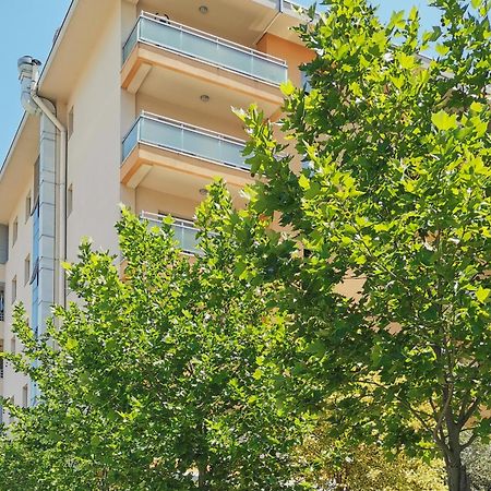 Lovely Apartment At City Quart 波德戈里察 外观 照片