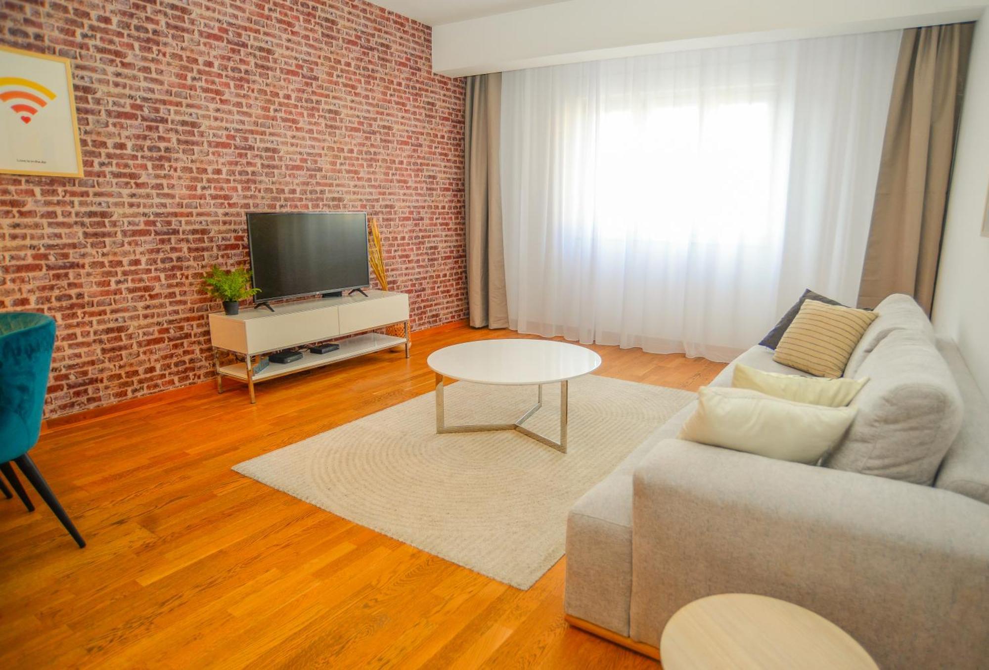Lovely Apartment At City Quart 波德戈里察 外观 照片